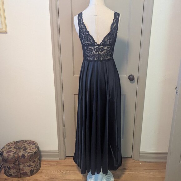 Vintage Olga Lace Satin Nightgown Lingerie Evening Gown 1970’s Black - Picture 4 of 13